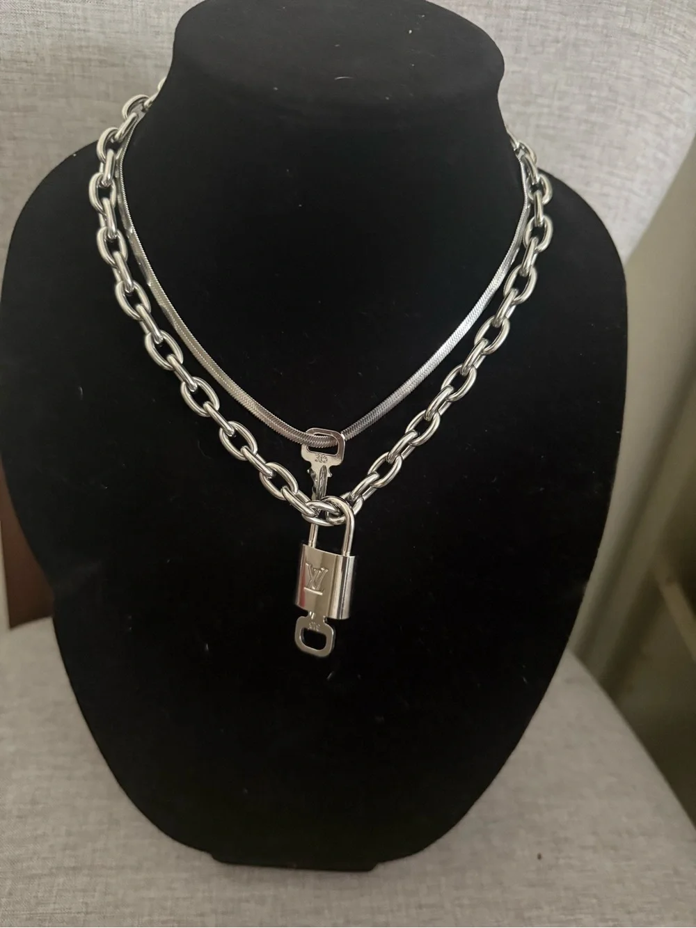Louis Vuitton silver lock and key #315